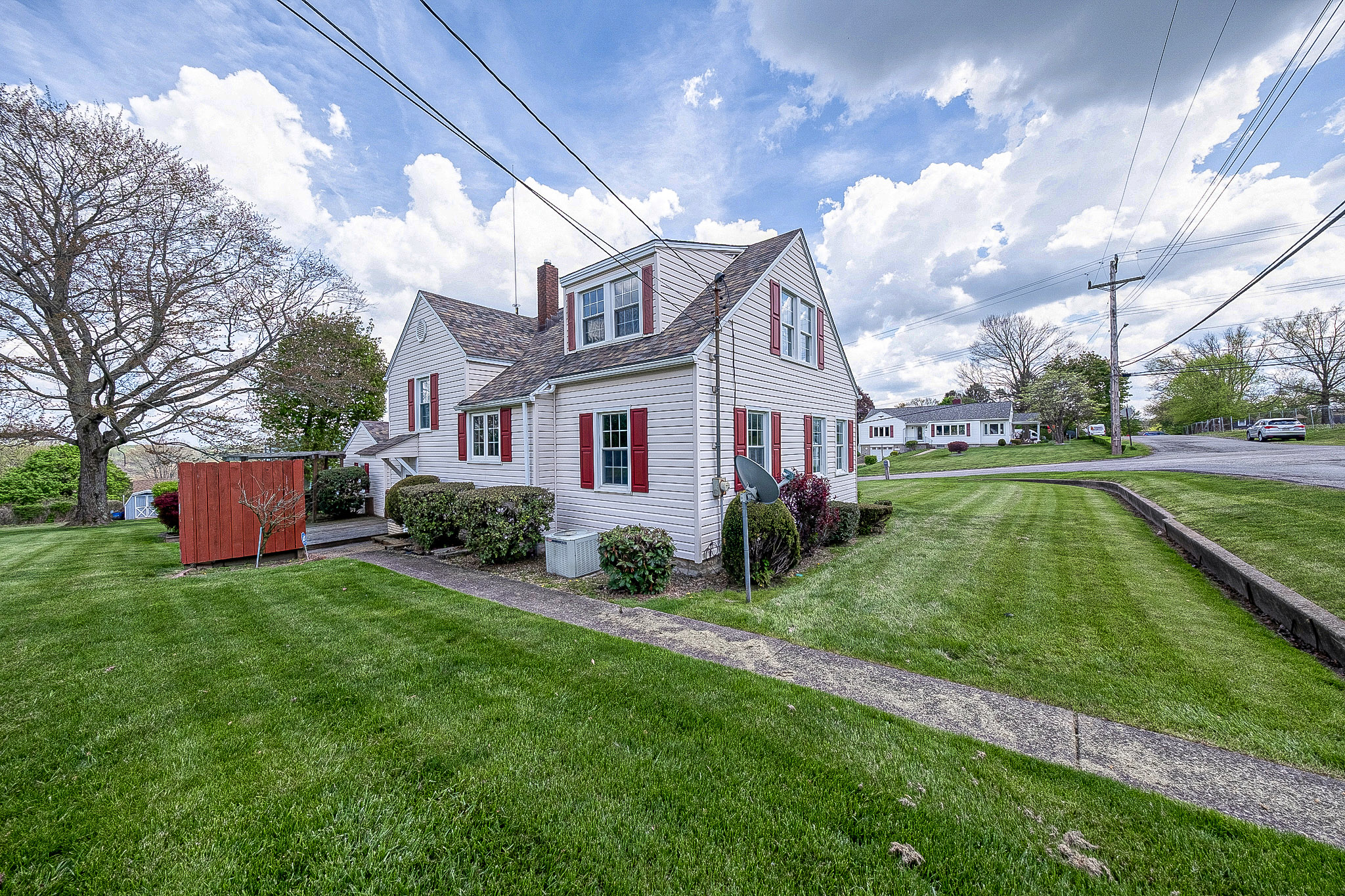  2112 Clayton Road - 物件實景