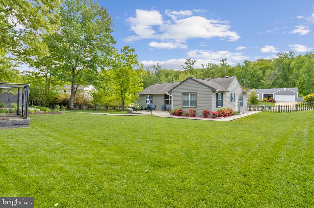 Burke, Virginia, 22015, United States, 3 Bedrooms Bedrooms, ,3 BathroomsBathrooms,Residential,For Sale,2049258
