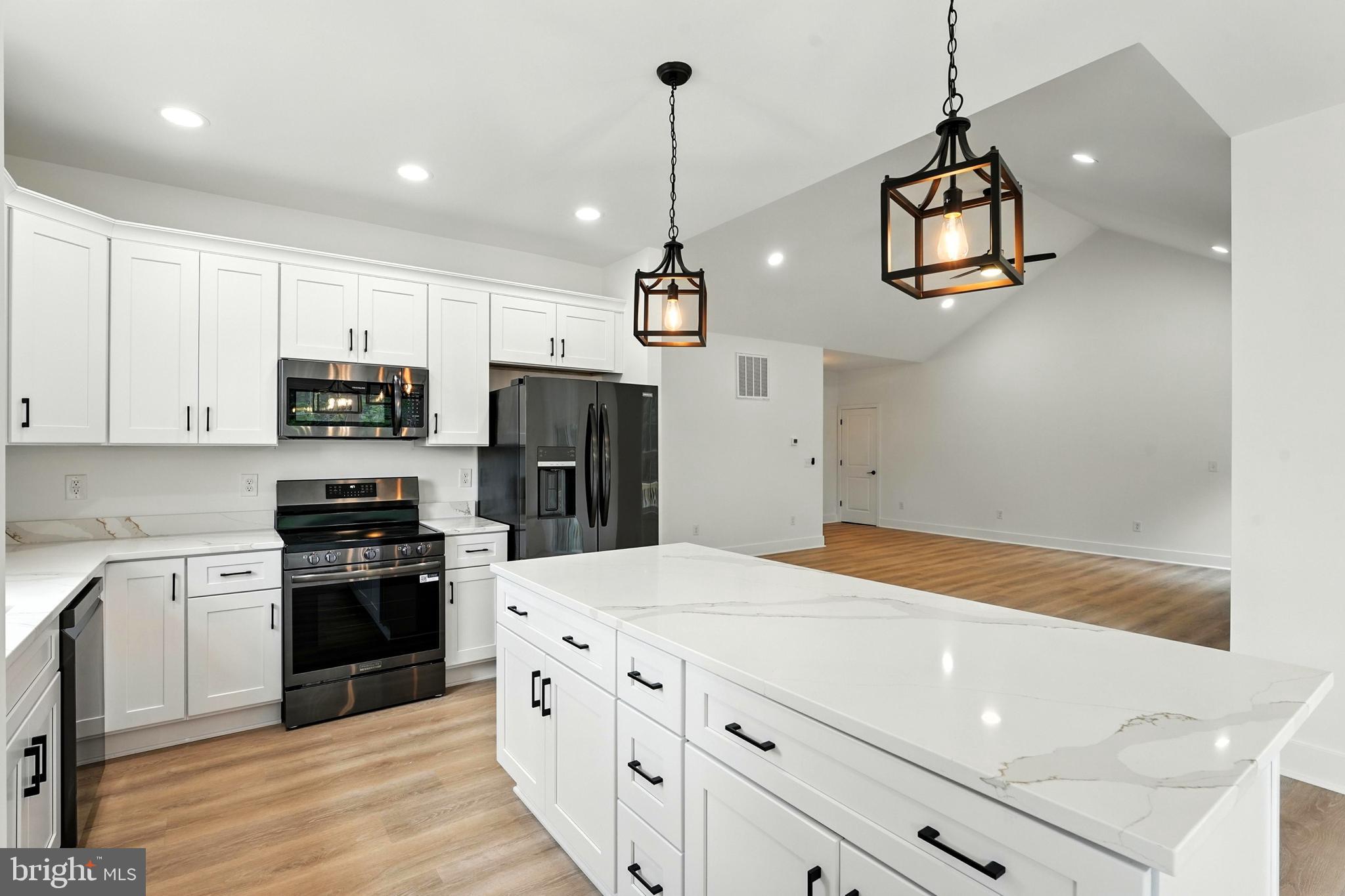 Culpeper, Virginia, 22701, United States, 3 Bedrooms Bedrooms, ,2 BathroomsBathrooms,Residential,For Sale,1978306