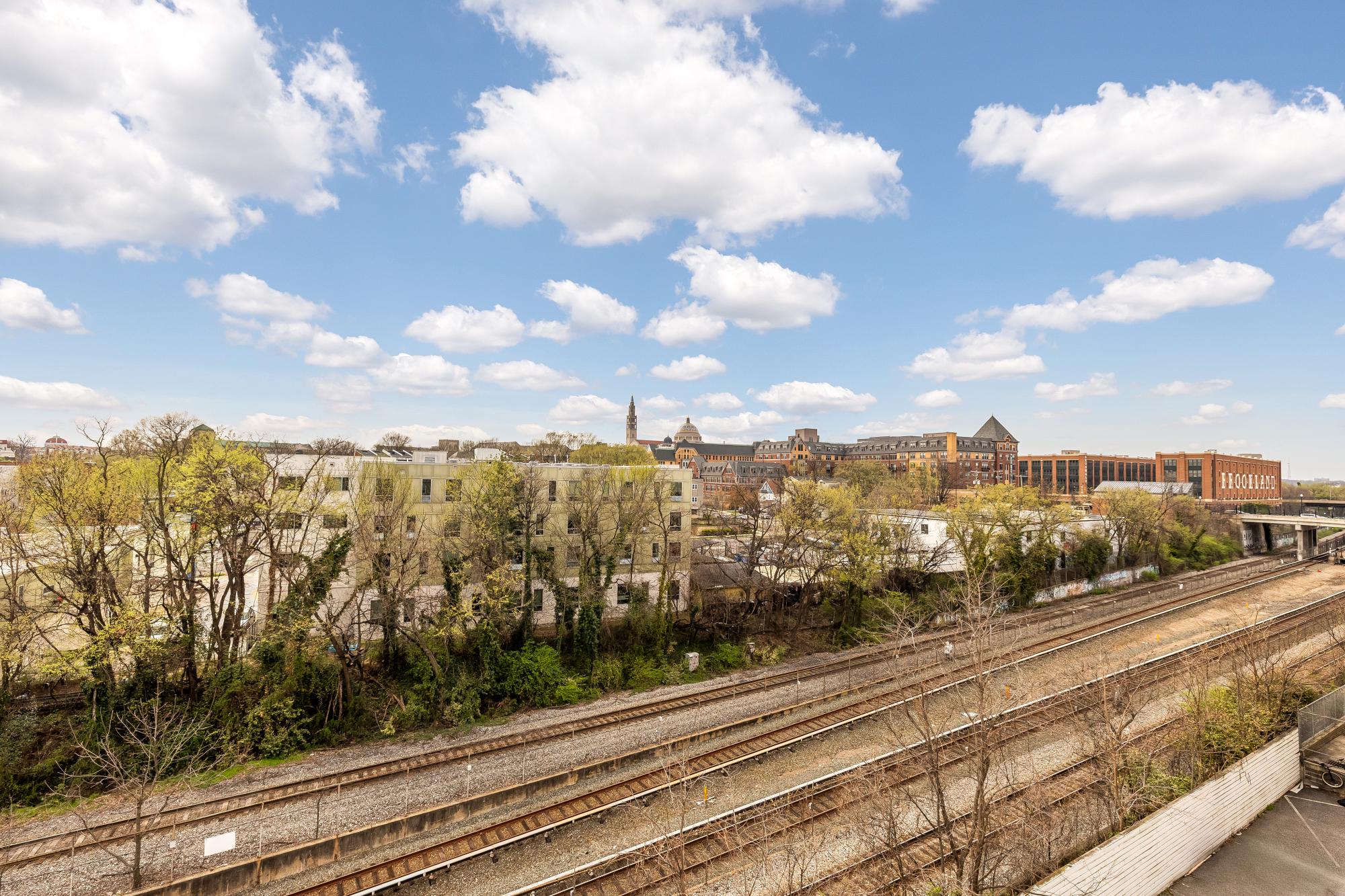  3302 9th Street NE, Washington, DC, 20017 - 物件實景