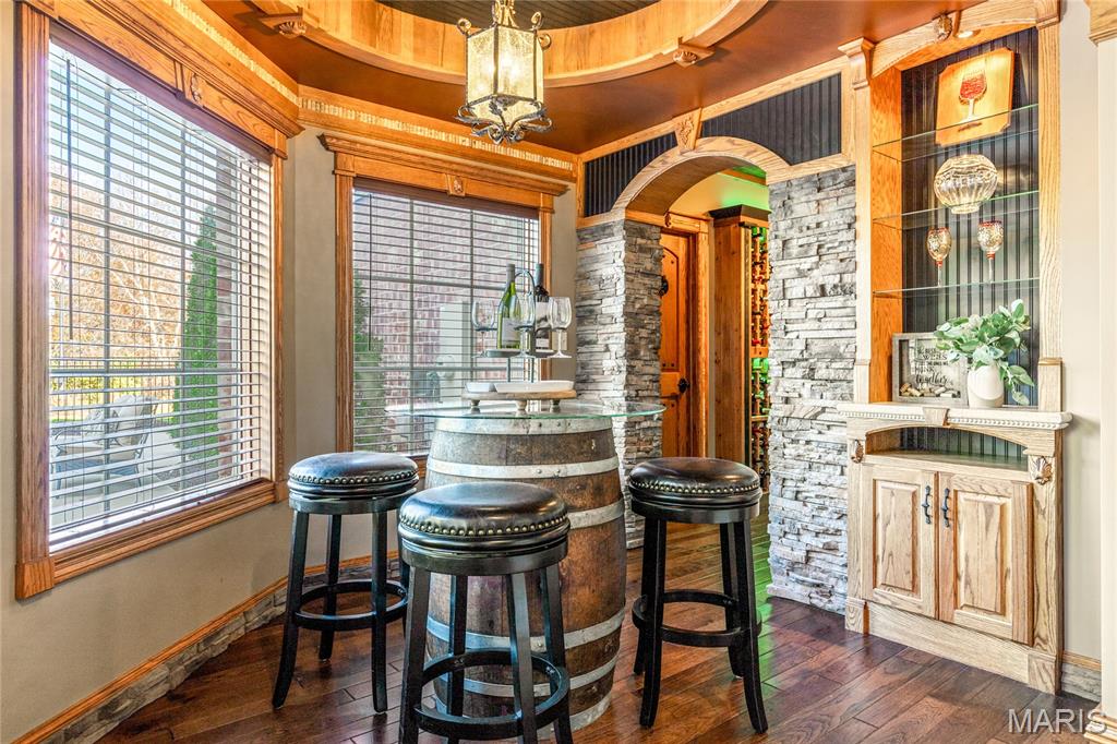 St Charles, Missouri, 63304, United States, 4 Bedrooms Bedrooms, ,6 BathroomsBathrooms,Residential,For Sale,1992889