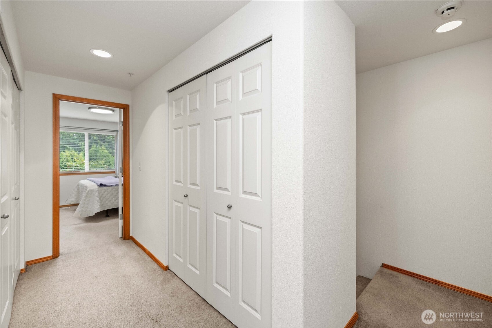 Everett, Washington, 98204, United States, 3 Bedrooms Bedrooms, ,3 BathroomsBathrooms,Residential,For Sale,1930415