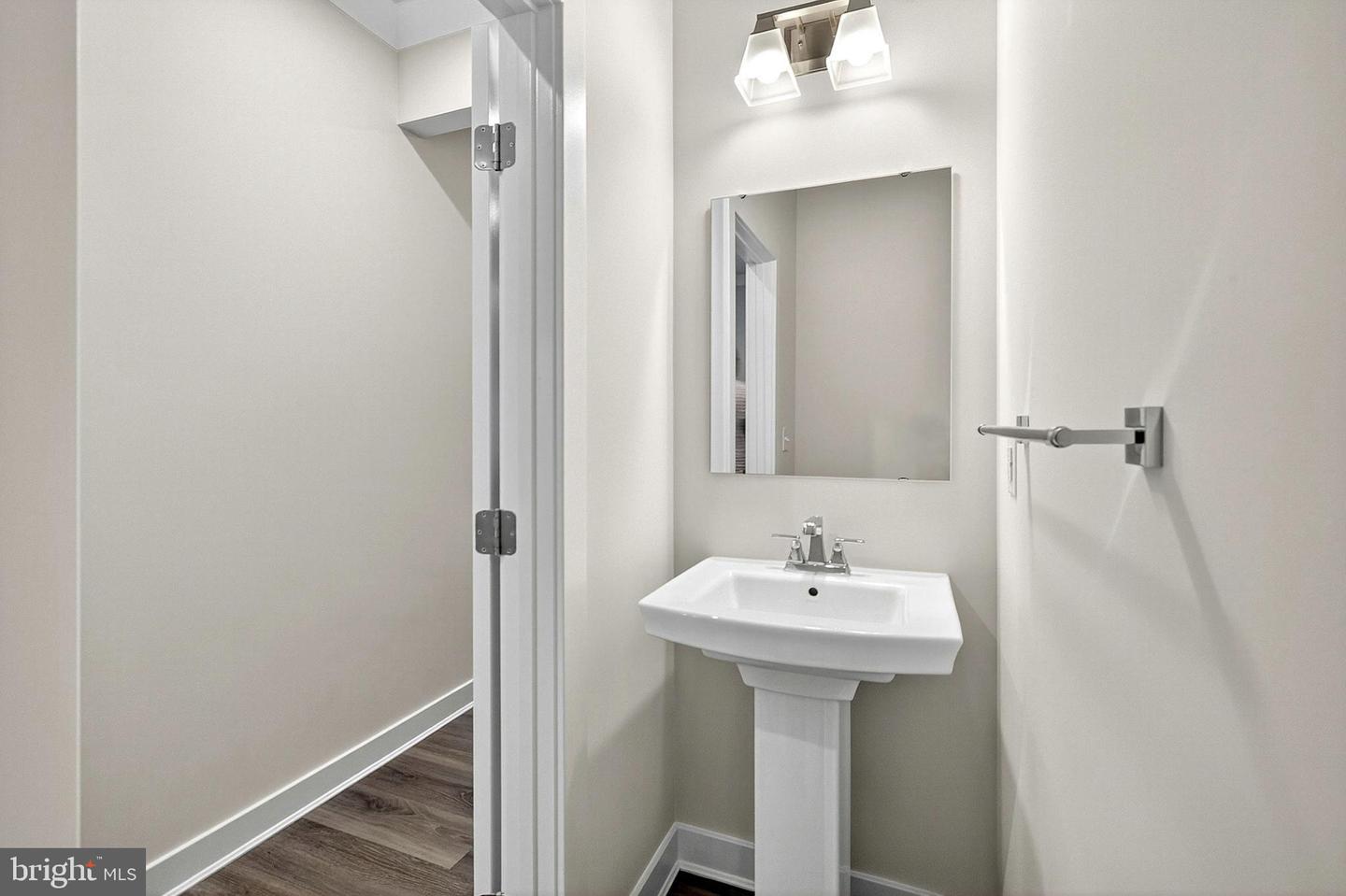 LEWES, Delaware, 19958, United States, 3 Bedrooms Bedrooms, ,4 BathroomsBathrooms,Residential,For Sale,1988881