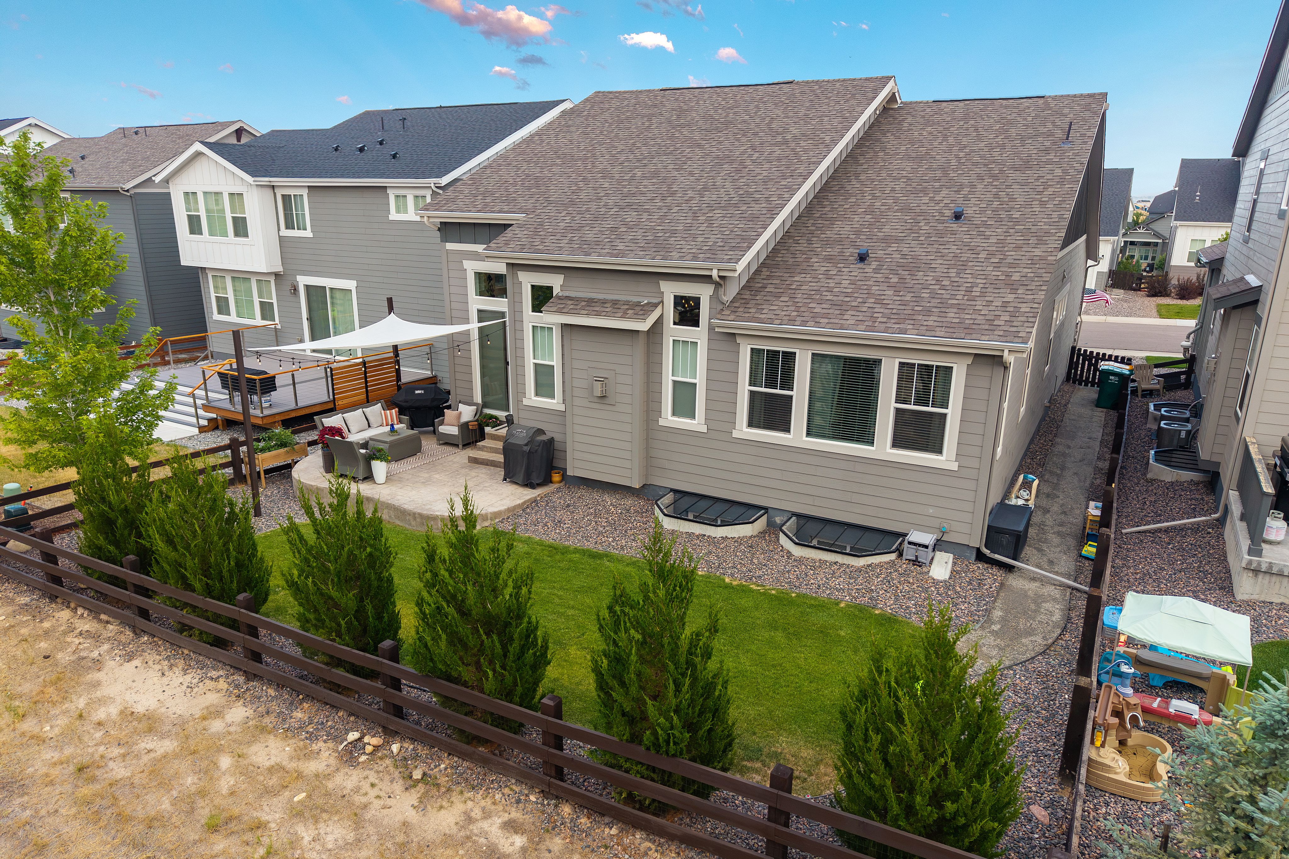 Beautifully Maintained, Fully Fenced Yard and Enjoy Colorado Living - 物件實景
