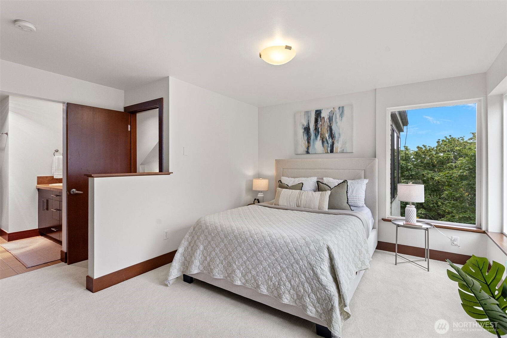 Seattle, Washington, 98109, United States, 3 Bedrooms Bedrooms, ,4 BathroomsBathrooms,Residential,For Sale,1976835