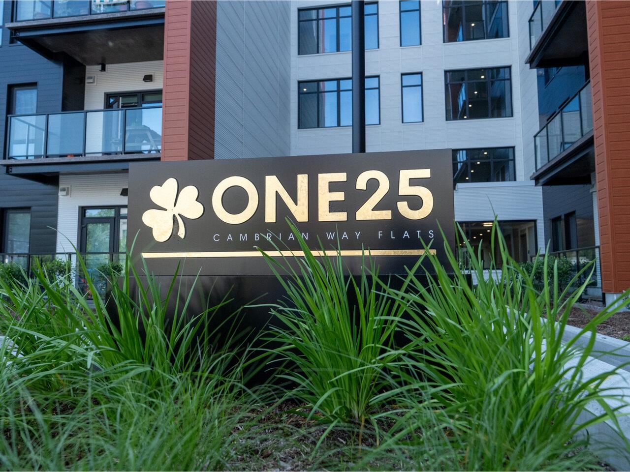Burlington, Vermont, 05401, United States, 2 Bedrooms Bedrooms, ,1 BathroomBathrooms,Residential,For Sale,1777714