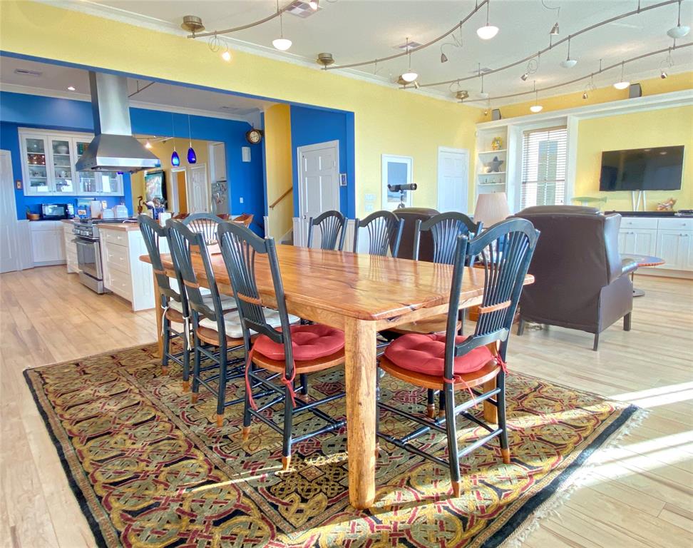 1757 Seaside Drive, Galveston, Texas, 77550, United States, 6 Bedrooms Bedrooms, ,6 BathroomsBathrooms,Residential,For Sale,1757 Seaside Drive,1628468