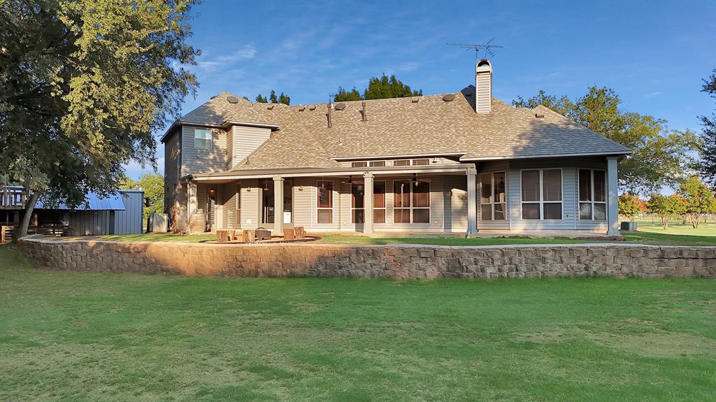 Gunter, Texas, 75058, United States, 4 Bedrooms Bedrooms, ,3 BathroomsBathrooms,Residential,For Sale,1926422