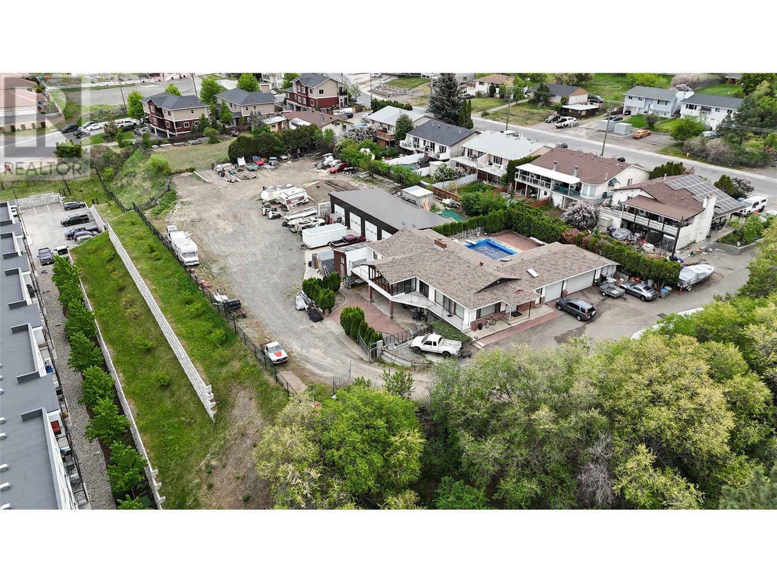 KAMLOOPS, British Columbia, V2C 1B3, CA, 4 Bedrooms Bedrooms, ,3 BathroomsBathrooms,Residential,For Sale,1839127