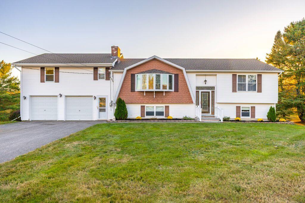 Saco, Maine, 04072, United States, 5 Bedrooms Bedrooms, ,2 BathroomsBathrooms,Residential,For Sale,1960704