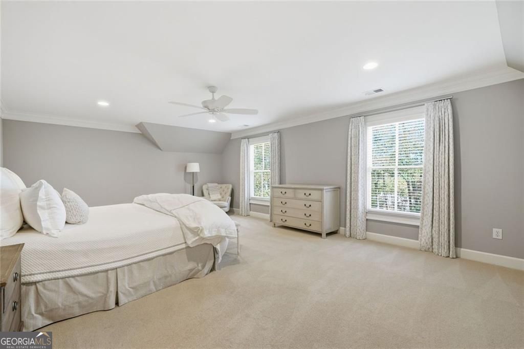 Kennesaw, Georgia, 30152, United States, 5 Bedrooms Bedrooms, ,3 BathroomsBathrooms,Residential,For Sale,1988783