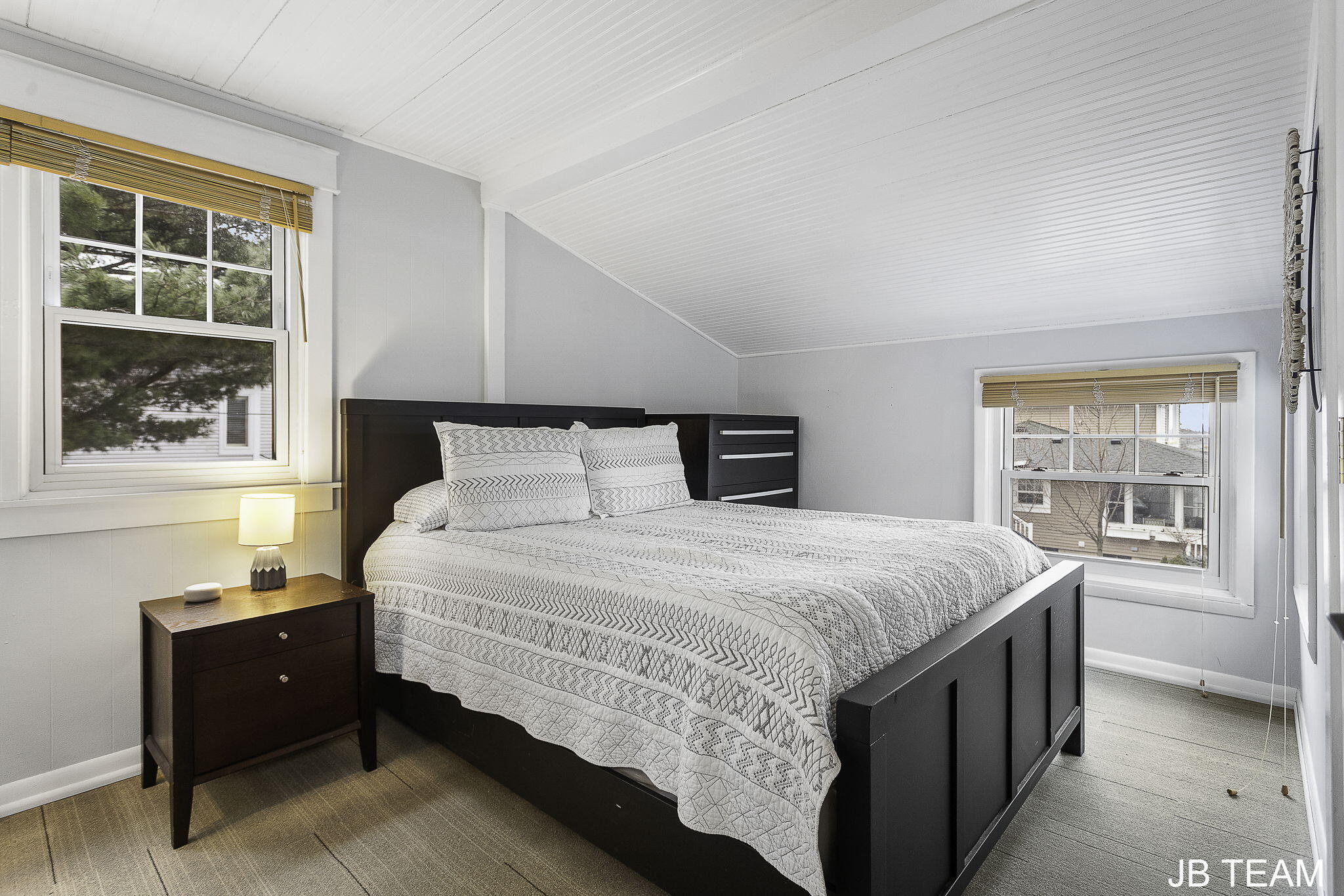 Holland, Michigan, 49423, United States, 3 Bedrooms Bedrooms, ,2 BathroomsBathrooms,Residential,For Sale,1827568