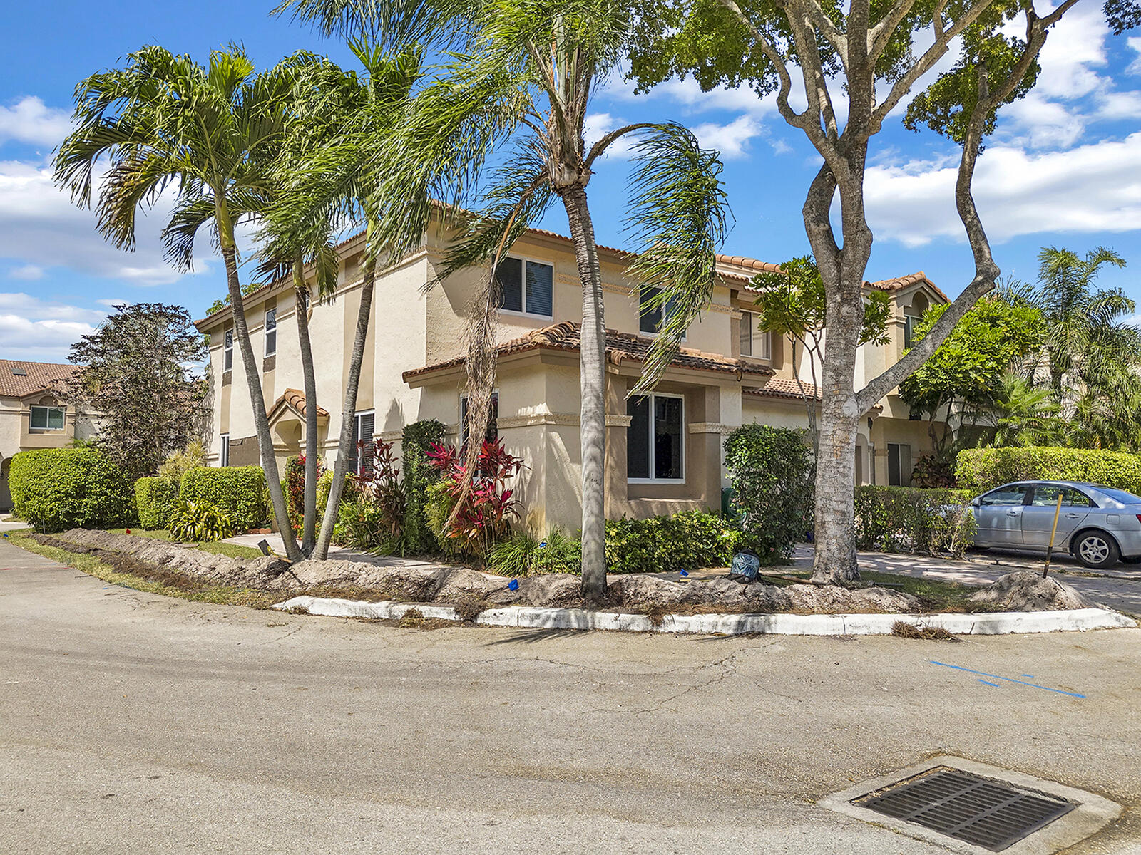 Boca Raton, Florida, 33433, United States, 3 Bedrooms Bedrooms, ,4 BathroomsBathrooms,Residential,For Sale,1786103