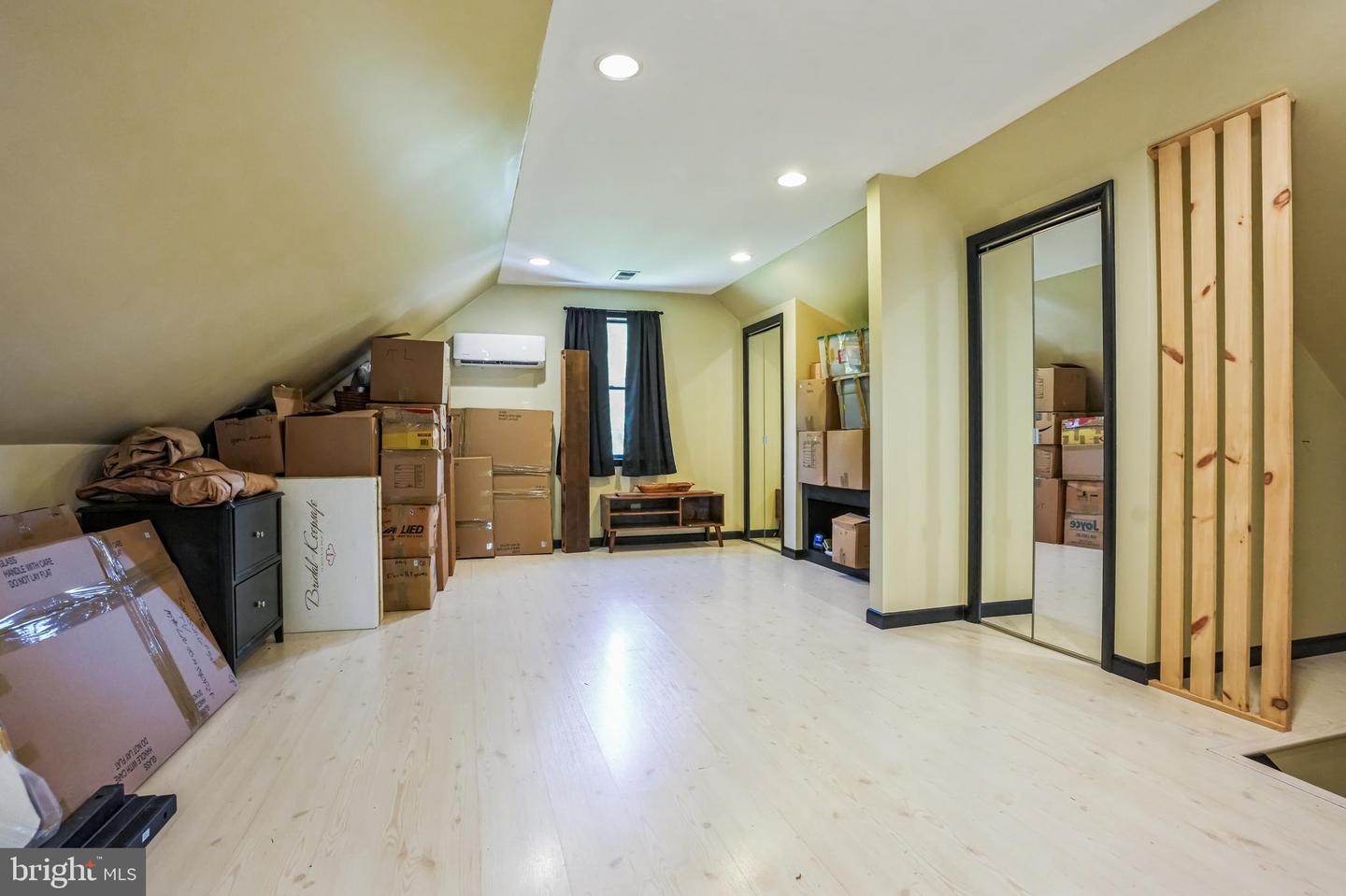 Pottstown, Pennsylvania, 19465, United States, 3 Bedrooms Bedrooms, ,6 BathroomsBathrooms,Residential,For Sale,1913550
