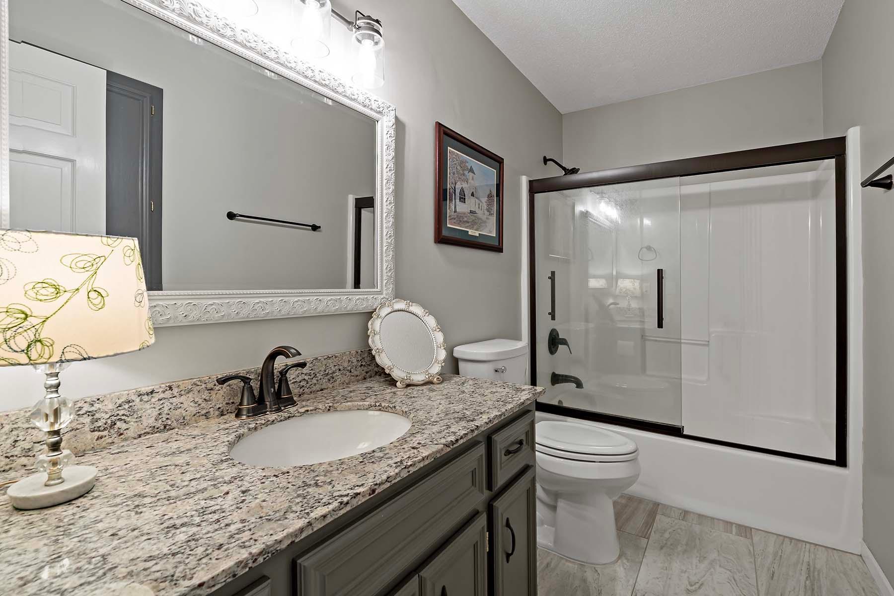 Burnsville, Minnesota, 55306, United States, 5 Bedrooms Bedrooms, ,3 BathroomsBathrooms,Residential,For Sale,1924663