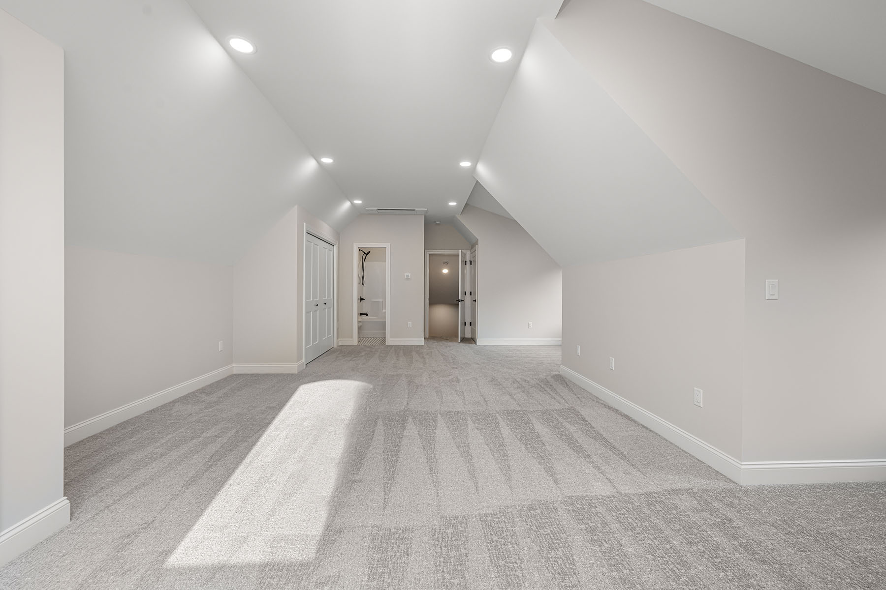  ZIRCONIA - 物件實景