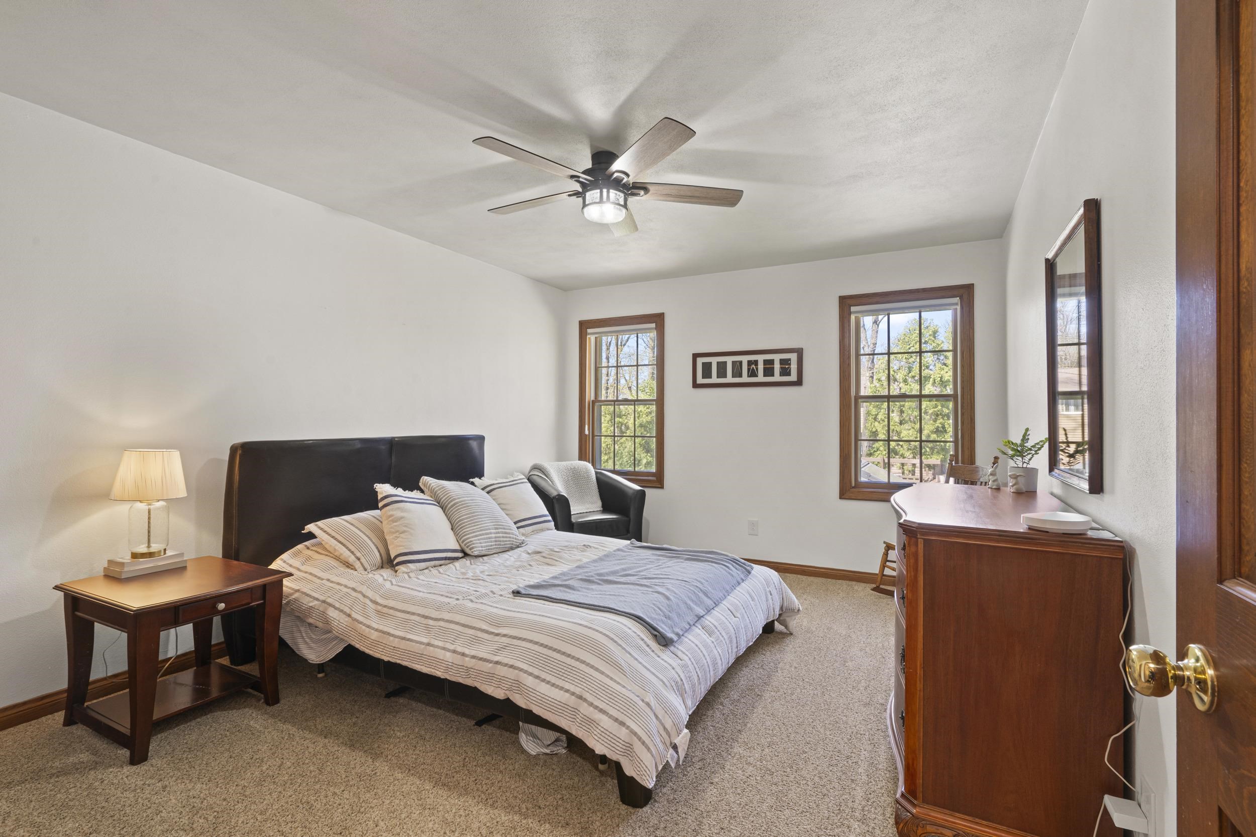 Appleton, Wisconsin, 54915, United States, 4 Bedrooms Bedrooms, ,4 BathroomsBathrooms,Residential,For Sale,1921997