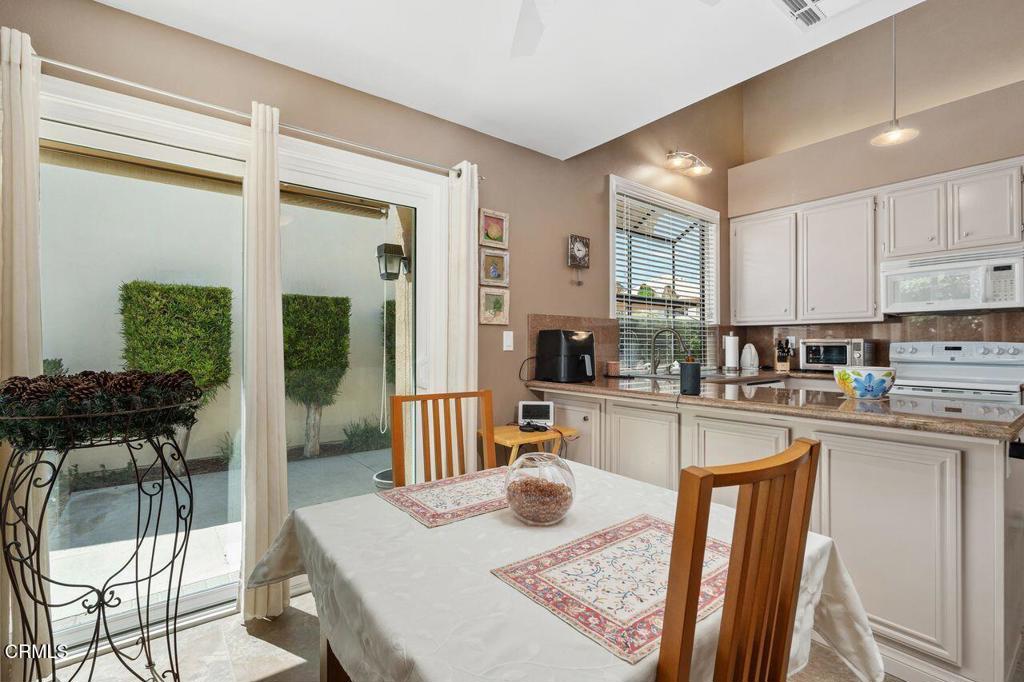 Ventura, California, 93004, United States, 2 Bedrooms Bedrooms, ,2 BathroomsBathrooms,Residential,For Sale,1940217