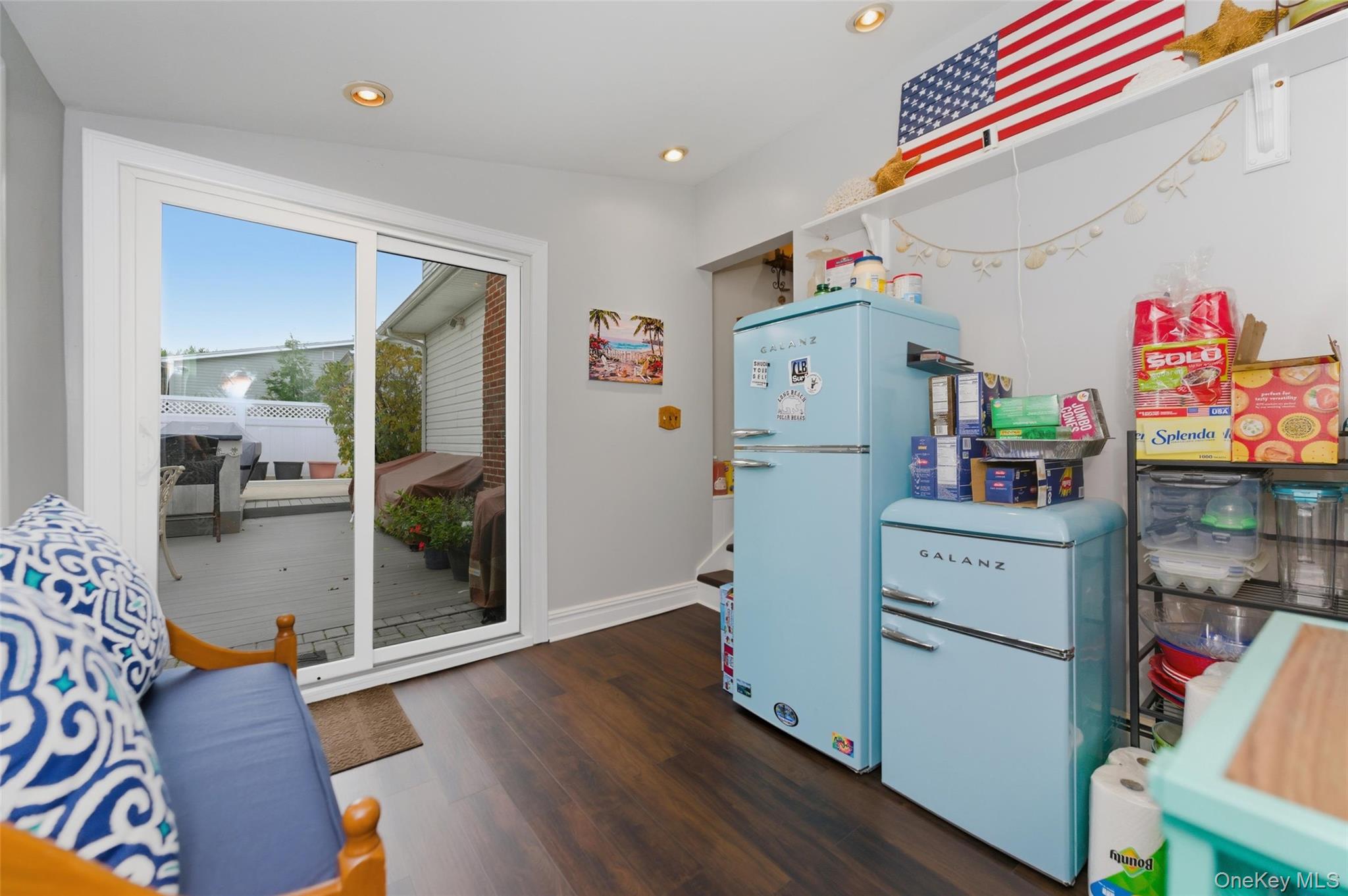 Oceanside, New York, 11572, United States, 3 Bedrooms Bedrooms, ,3 BathroomsBathrooms,Residential,For Sale,1990988