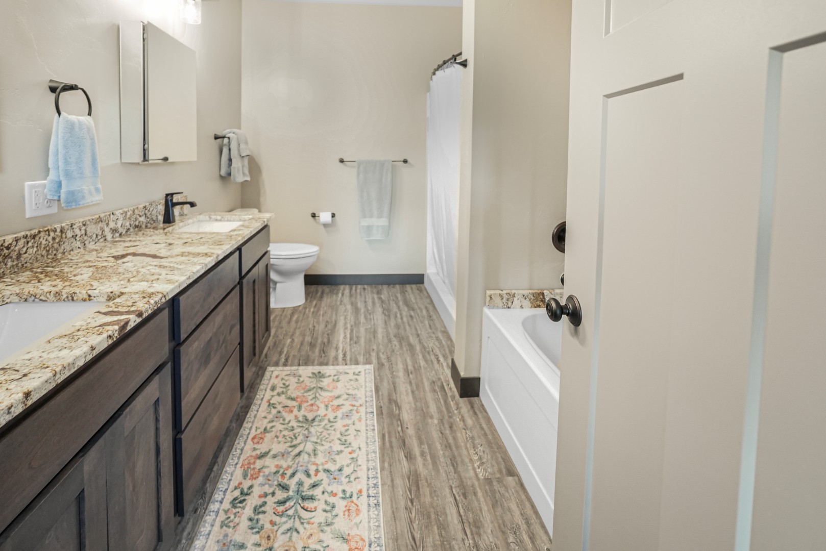 Spearfish, South Dakota, 57783, United States, 3 Bedrooms Bedrooms, ,2 BathroomsBathrooms,Residential,For Sale,1975392