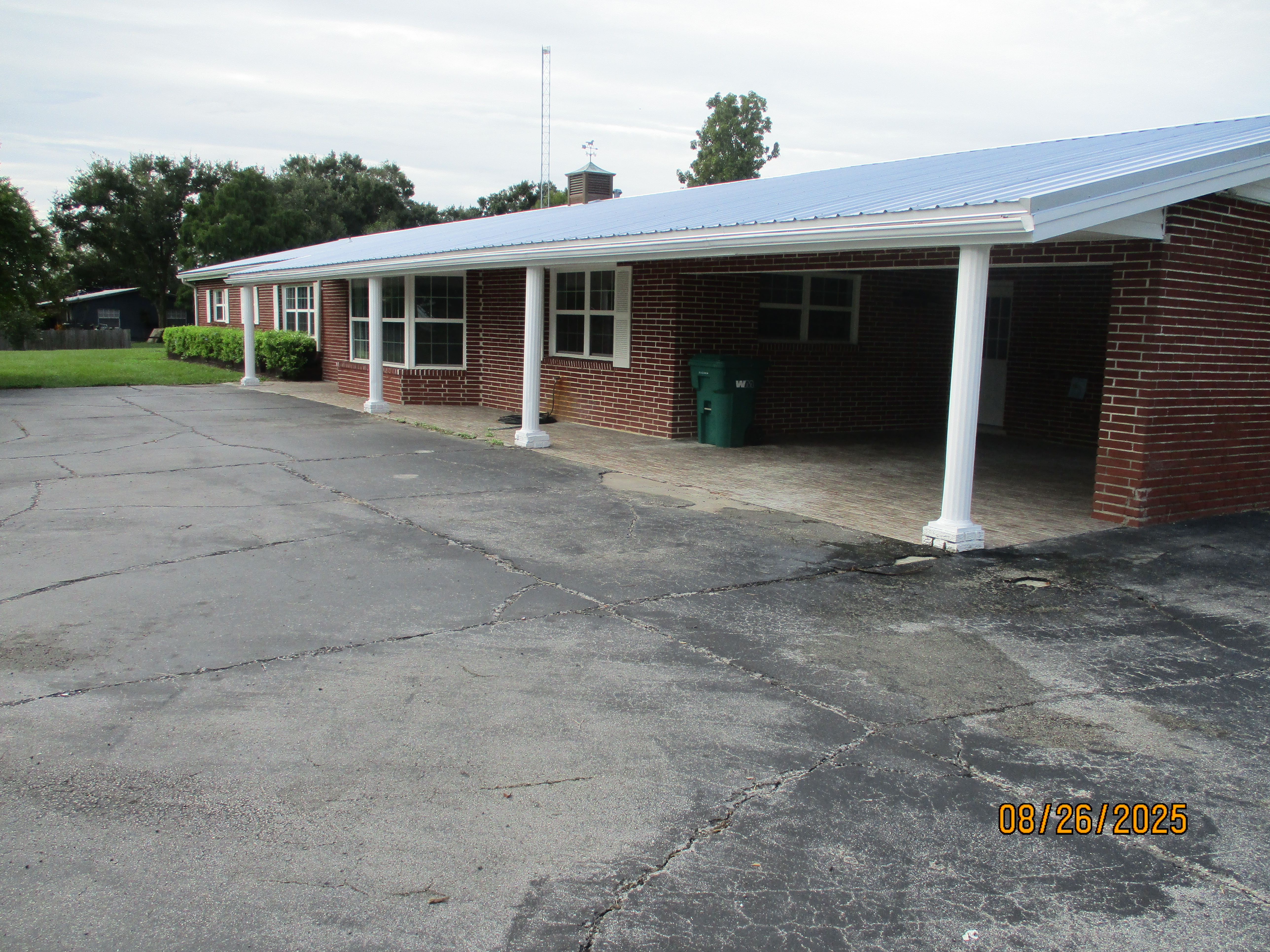 Okeechobee, Florida, 34972, United States, 4 Bedrooms Bedrooms, ,4 BathroomsBathrooms,Residential,For Sale,1973708