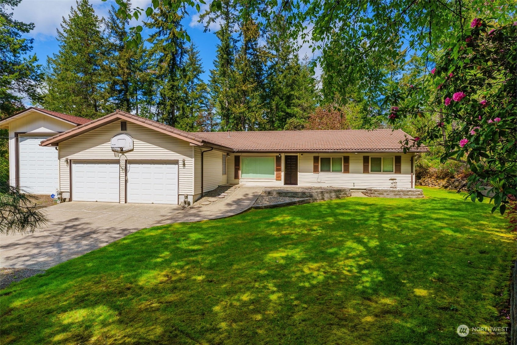4601 SW Lake Flora Road, Port Orchard, Washington, 98367, United States, 3 Bedrooms Bedrooms, ,1 BathroomBathrooms,Residential,For Sale,4601 SW Lake Flora Road,1446916