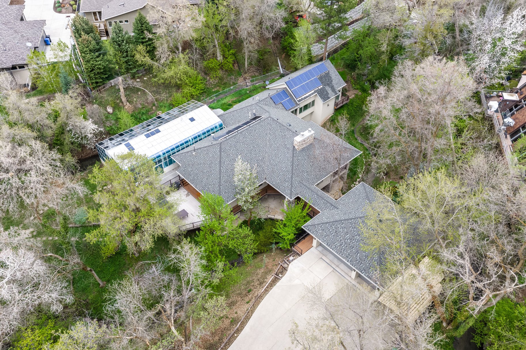 The Bend at Holladay, A Private Creekside Sanctuary - 物件實景