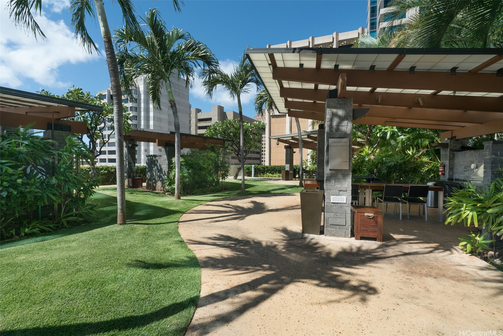 Honolulu, Hawaii, 96813, United States, 1 Bedroom Bedrooms, ,1 BathroomBathrooms,Residential,For Sale,1828131