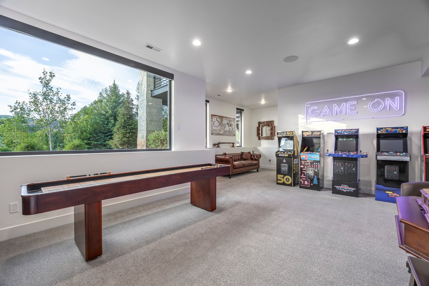  Nearly New Luxury Home with ADU, Views & Chef