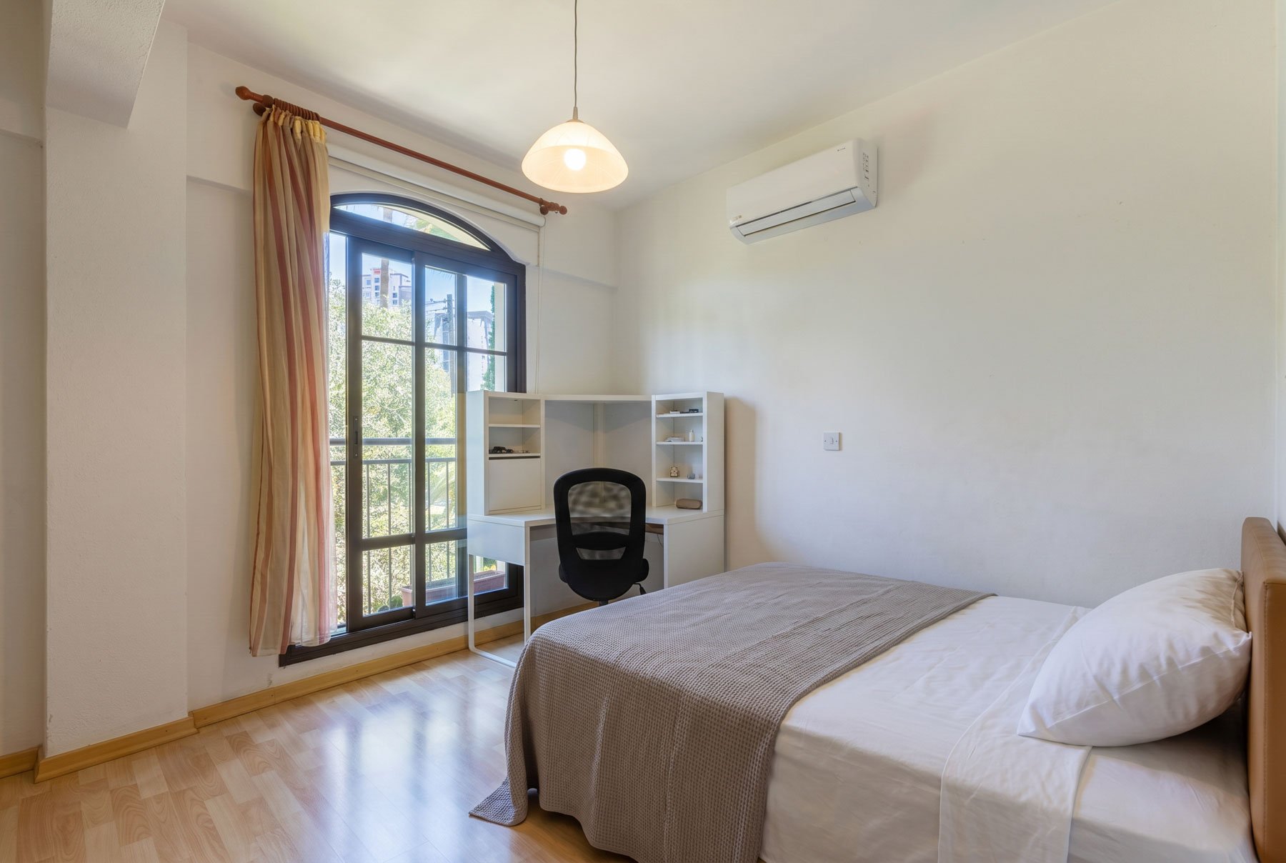  4 Bedroom Townhouse with Private Garden in Germasogeia, Limassol - 物件實景