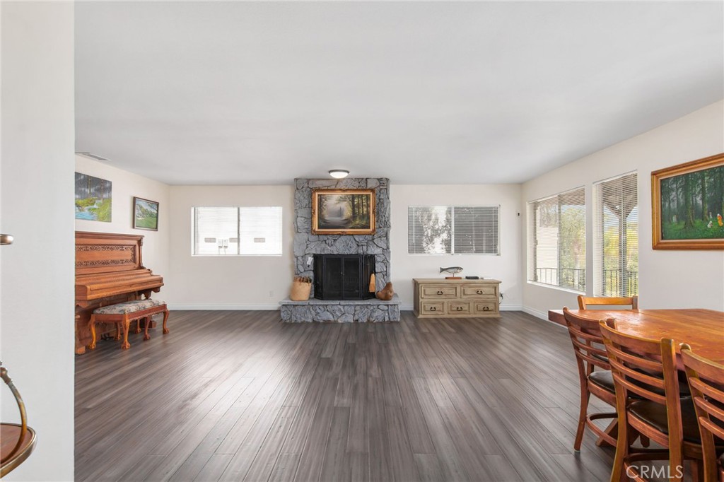 Canyon Lake, California, 92587, United States, 3 Bedrooms Bedrooms, ,2 BathroomsBathrooms,Residential,For Sale,1888203