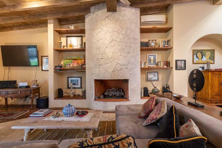 San Miguel de Allende, Guanajuato, 37893, Mexico, 5 Bedrooms Bedrooms, ,5 BathroomsBathrooms,Residential,For Sale,1991635