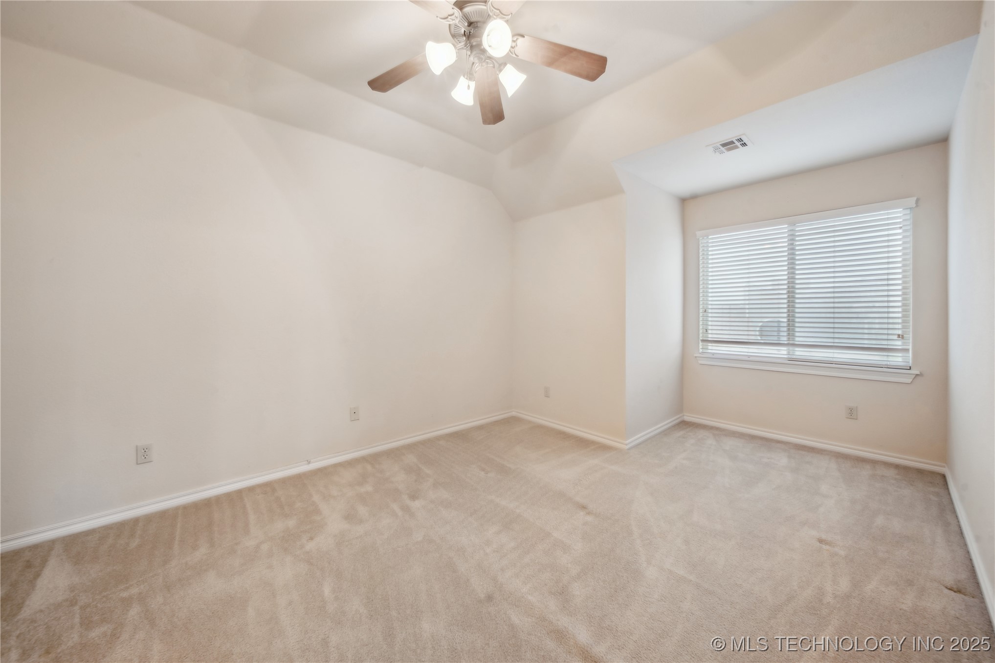 Tulsa, Oklahoma, 74145, United States, 5 Bedrooms Bedrooms, ,4 BathroomsBathrooms,Residential,For Sale,1758720