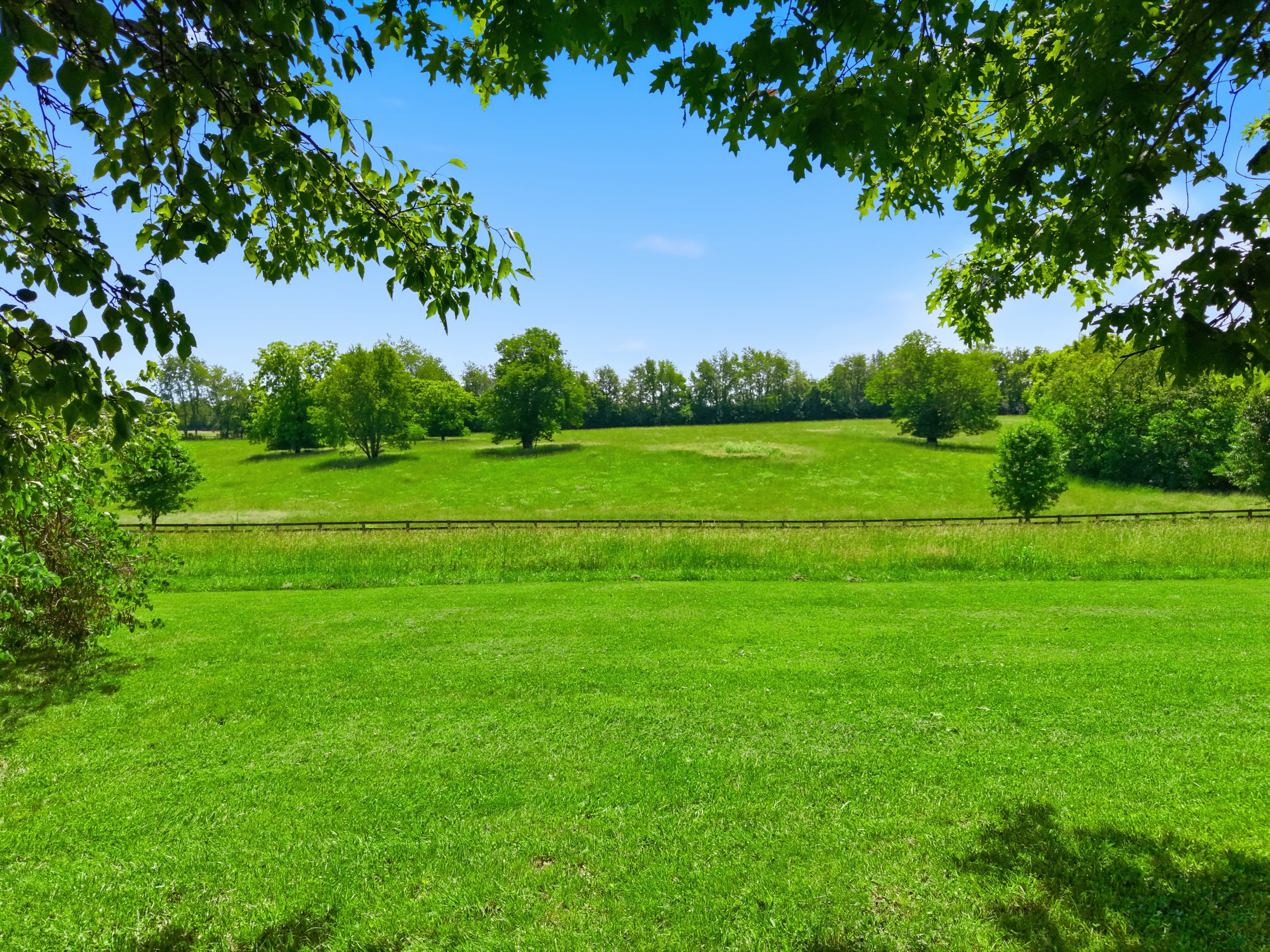  5650 Russell Cave Road - 物件實景