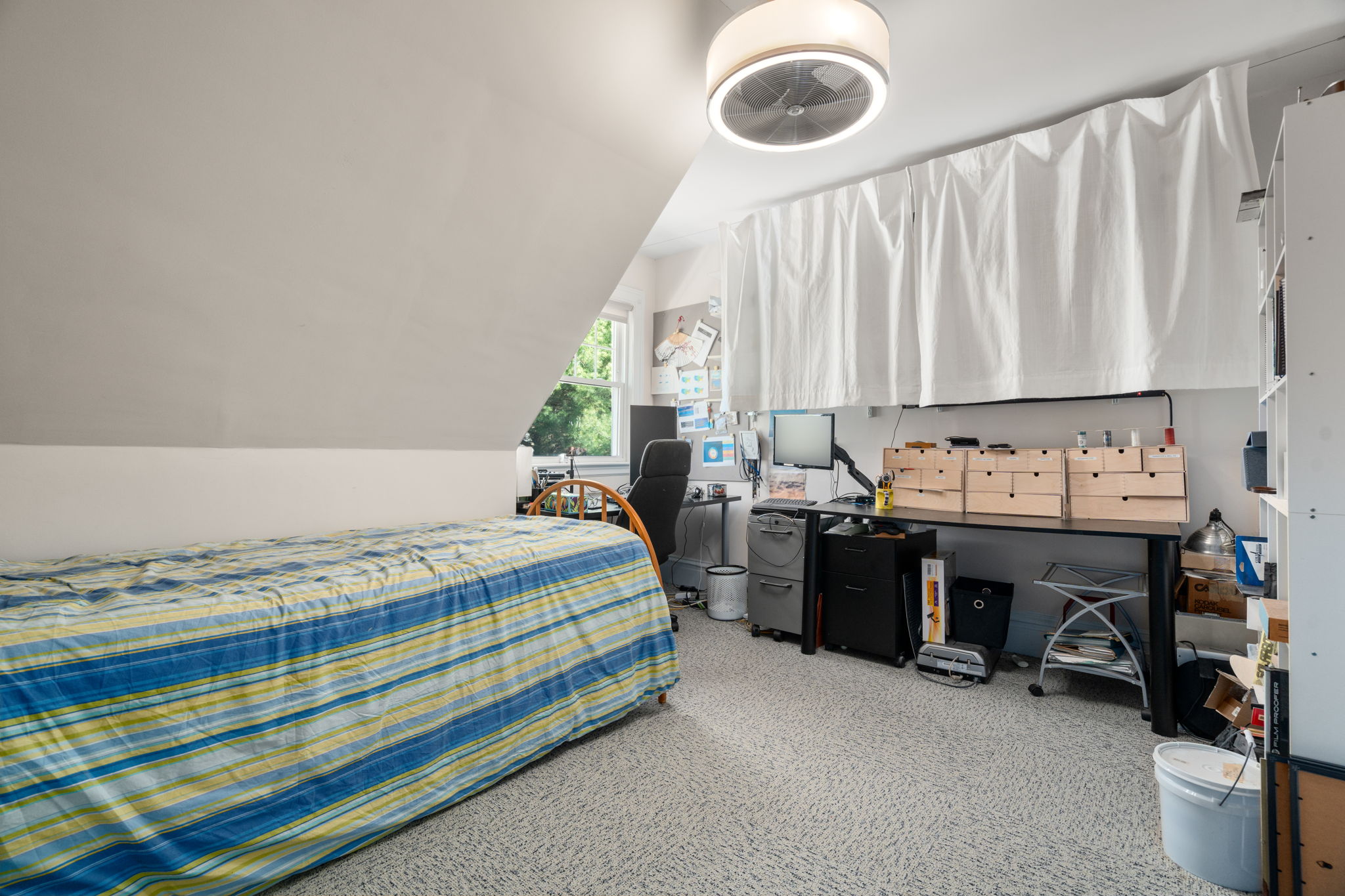  121 Thorndike Street, Brookline, MA, 02446 - 物件實景