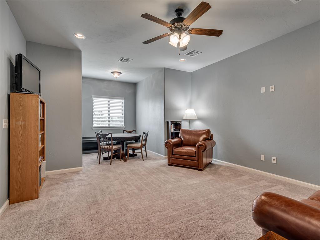 Mustang, Oklahoma, 73064, United States, 4 Bedrooms Bedrooms, ,4 BathroomsBathrooms,Residential,For Sale,1908407
