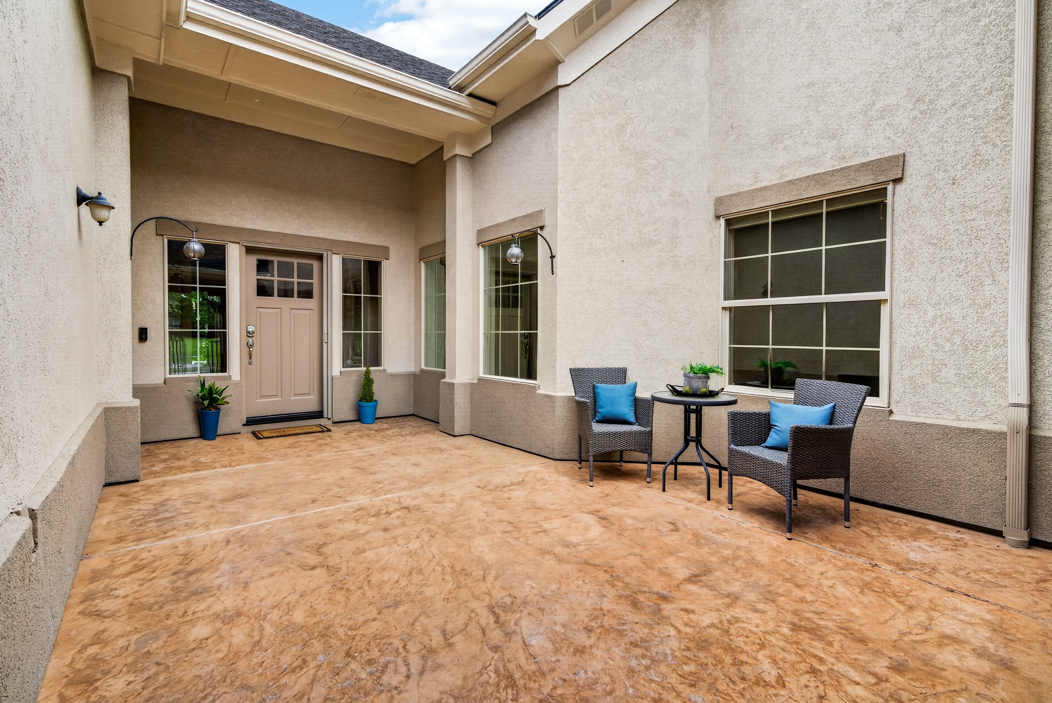  Custom Hidden Springs Estate with Private Casita & ResortStyle Backyard - 物件實景