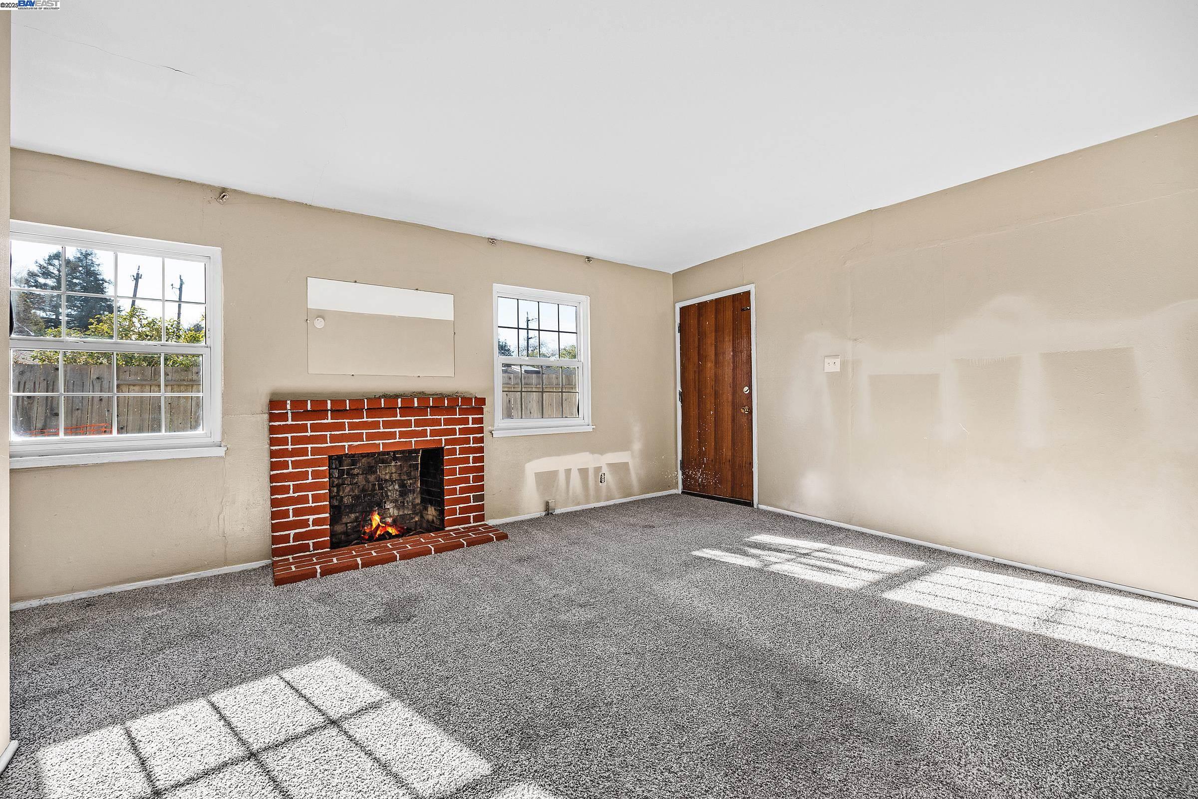 Concord, California, 94521, United States, 4 Bedrooms Bedrooms, ,2 BathroomsBathrooms,Residential,For Sale,1691413