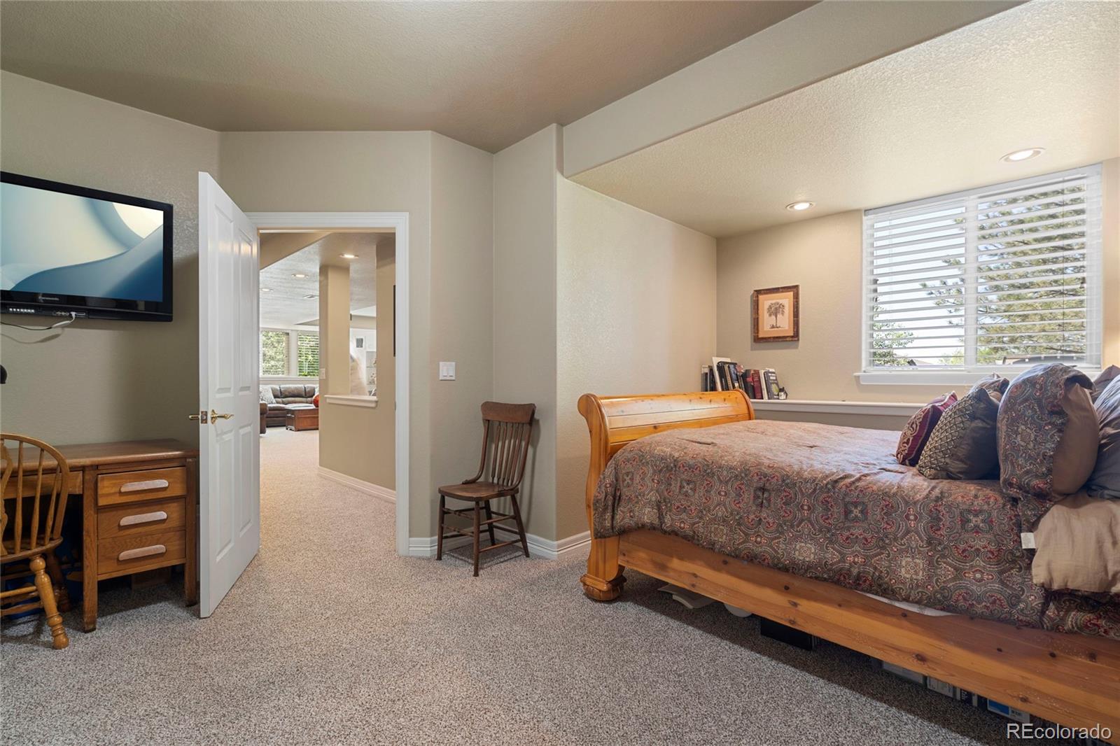 Centennial, Colorado, 80016, United States, 5 Bedrooms Bedrooms, ,4 BathroomsBathrooms,Residential,For Sale,1838823