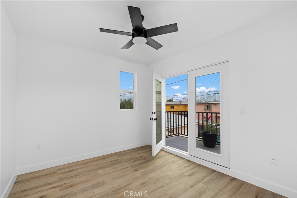 Los Angeles, California, 90011, United States, ,Residential,For Sale,1991089