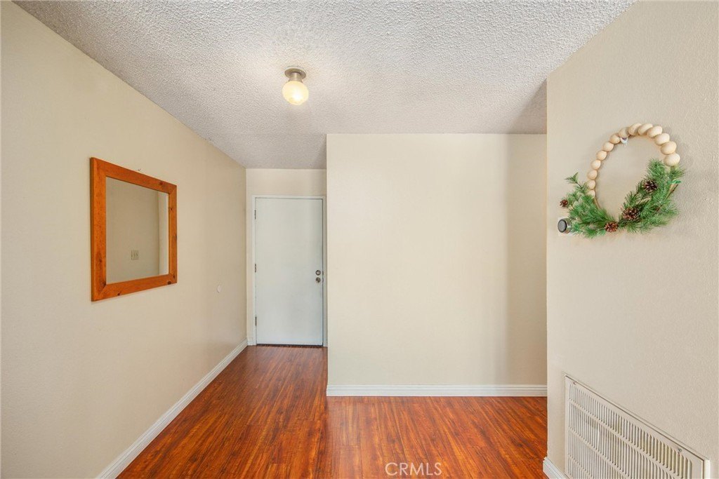 Fontana, California, 92335, United States, 3 Bedrooms Bedrooms, ,2 BathroomsBathrooms,Residential,For Sale,1987361