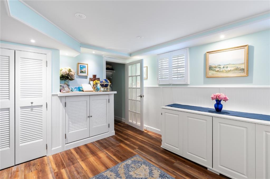 Tiverton, Rhode Island, 02878, United States, 4 Bedrooms Bedrooms, ,3 BathroomsBathrooms,Residential,For Sale,1995441