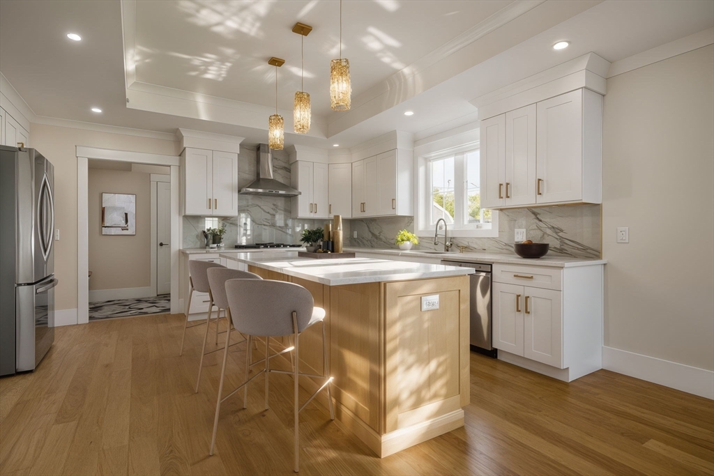 Attleboro, Massachusetts, 02703, United States, 4 Bedrooms Bedrooms, ,3 BathroomsBathrooms,Residential,For Sale,1973726