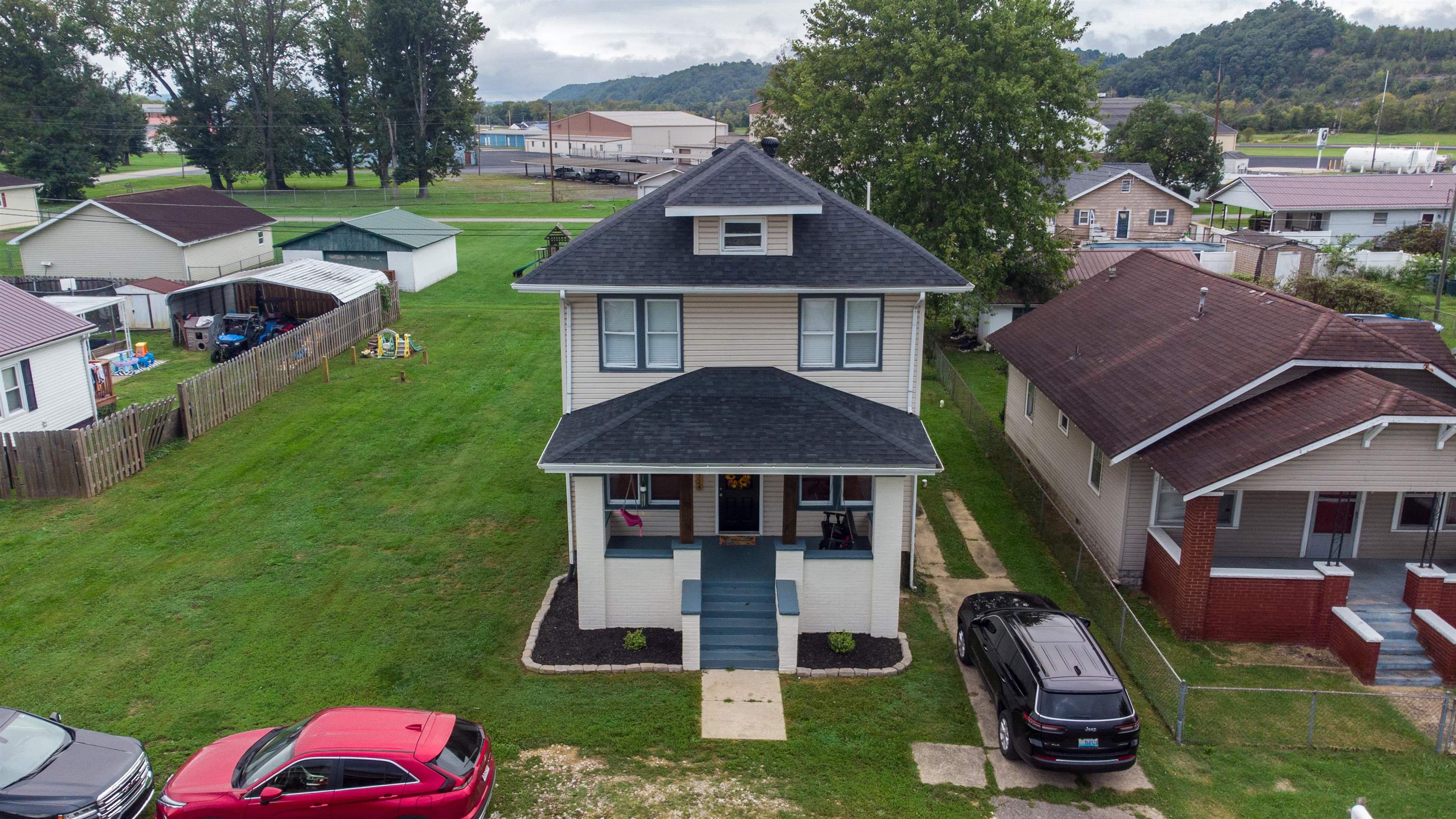 4th Ave, Worthington, KY 41183
