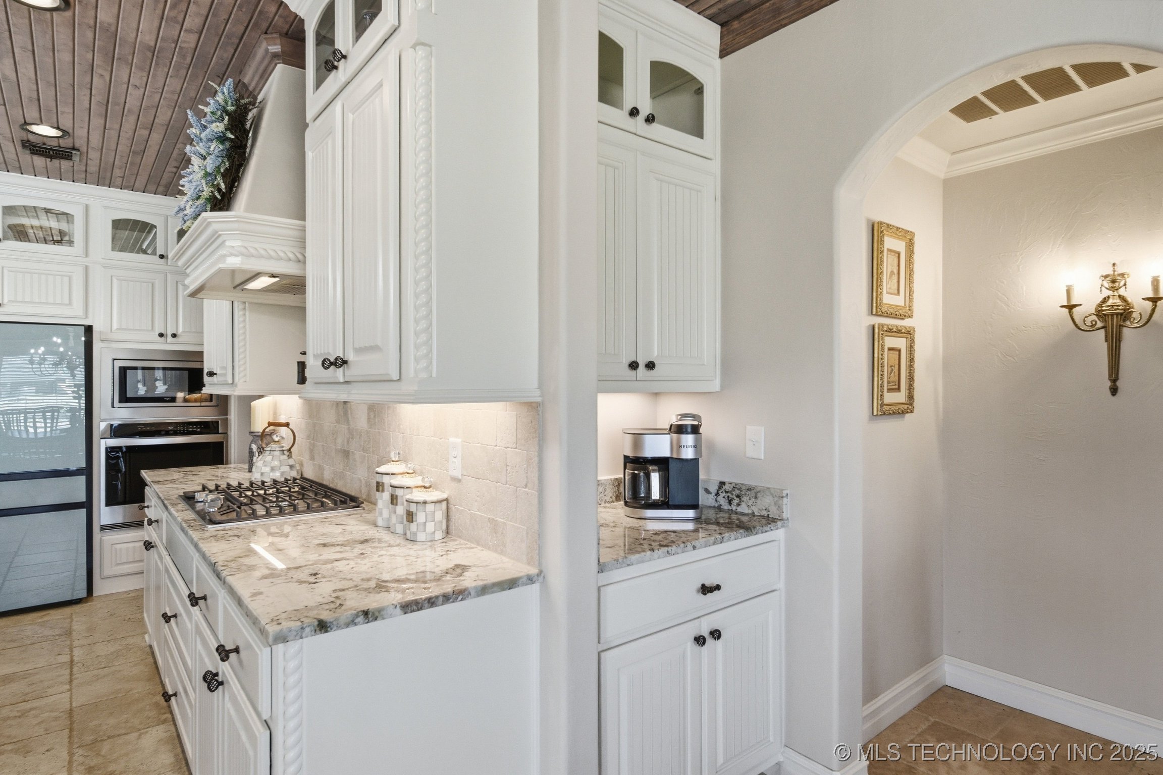 Broken Arrow, Oklahoma, 74014, United States, 4 Bedrooms Bedrooms, ,3 BathroomsBathrooms,Residential,For Sale,1992864