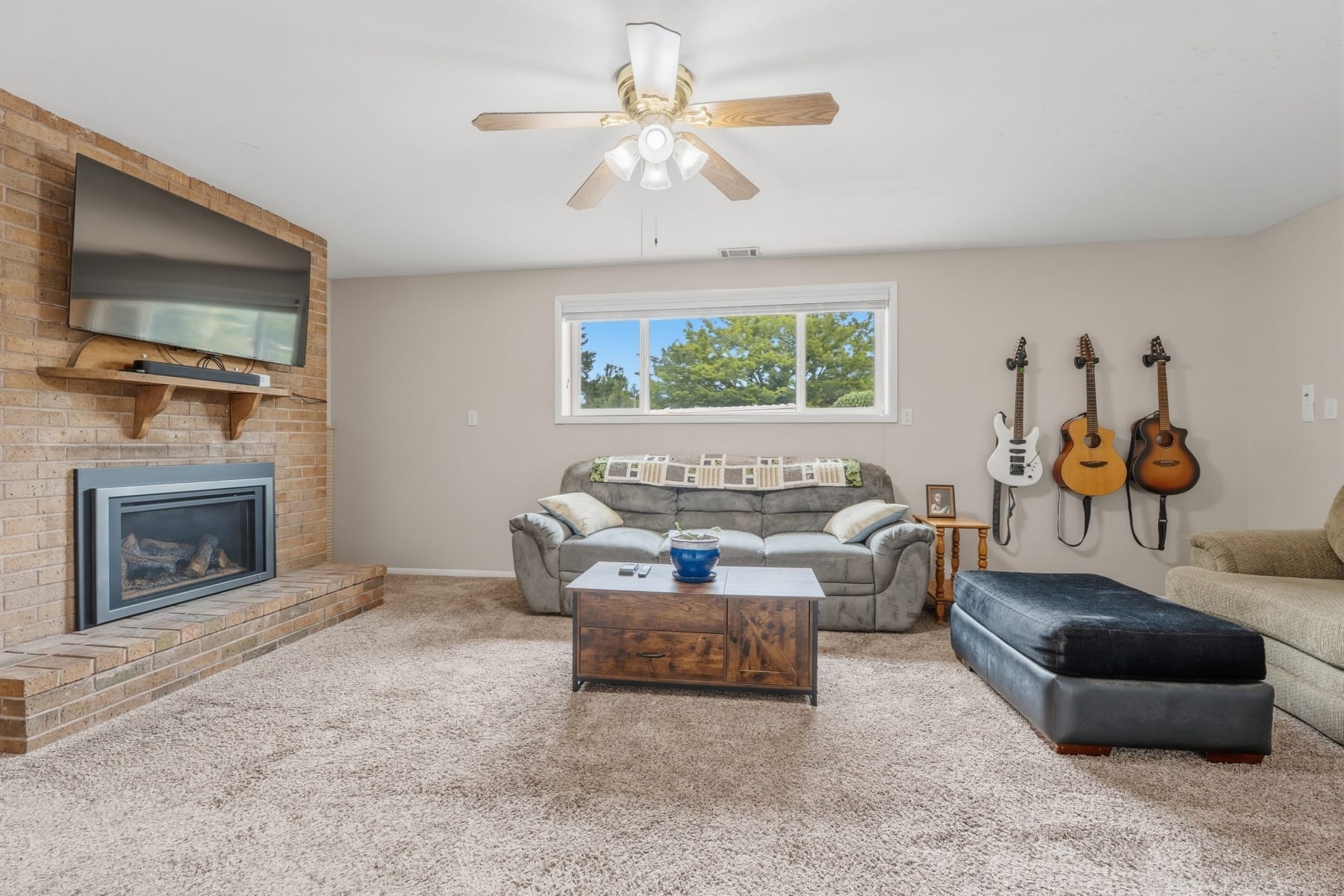  3343 SE DESWELL ST Milwaukie, OR 97267 - 物件實景
