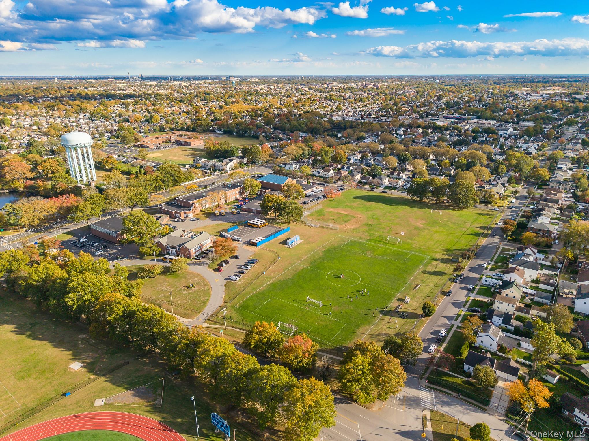 New Hyde Park, New York, 11040, United States, 4 Bedrooms Bedrooms, ,4 BathroomsBathrooms,Residential,For Sale,1976805