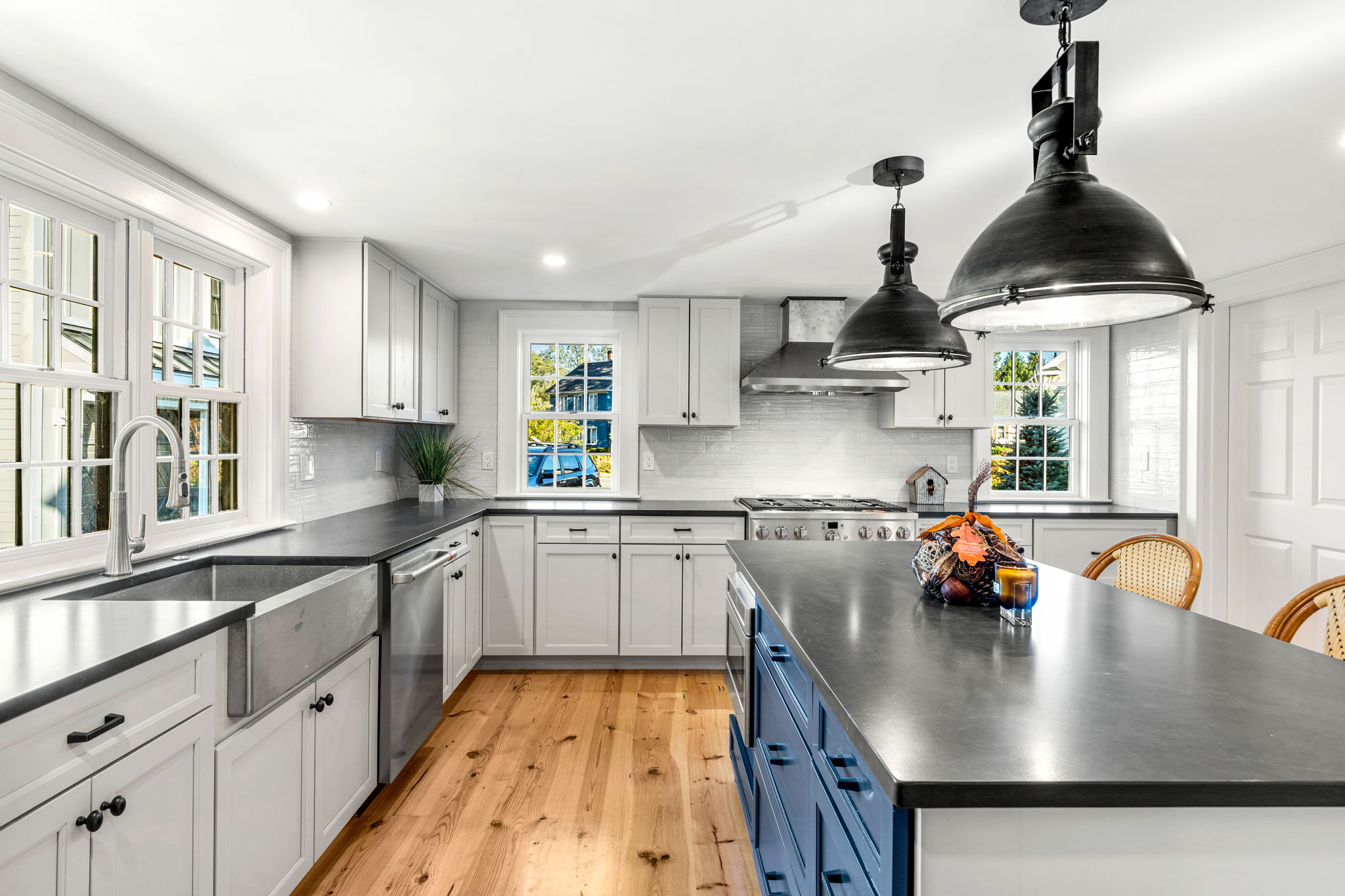  201 Elm, Amesbury, MA, 01913 - 物件實景