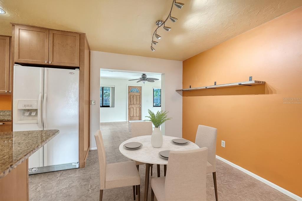 Bradenton, Florida, 34209, United States, 3 Bedrooms Bedrooms, ,2 BathroomsBathrooms,Residential,For Sale,2001818