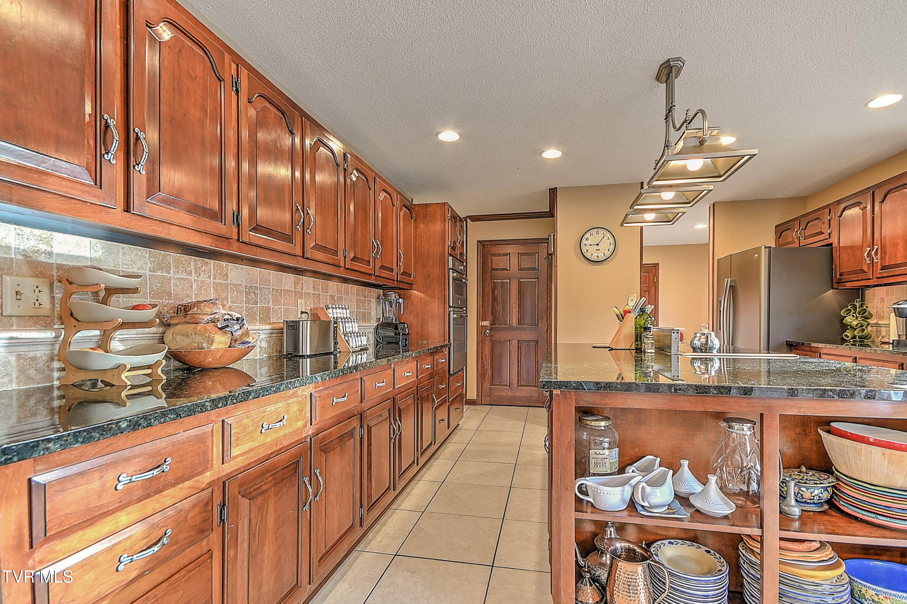 Jonesborough, Tennessee, 37659, United States, 6 Bedrooms Bedrooms, ,6 BathroomsBathrooms,Residential,For Sale,2011777